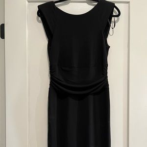 Cap sleeve LBD